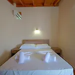 Vila Xhovani