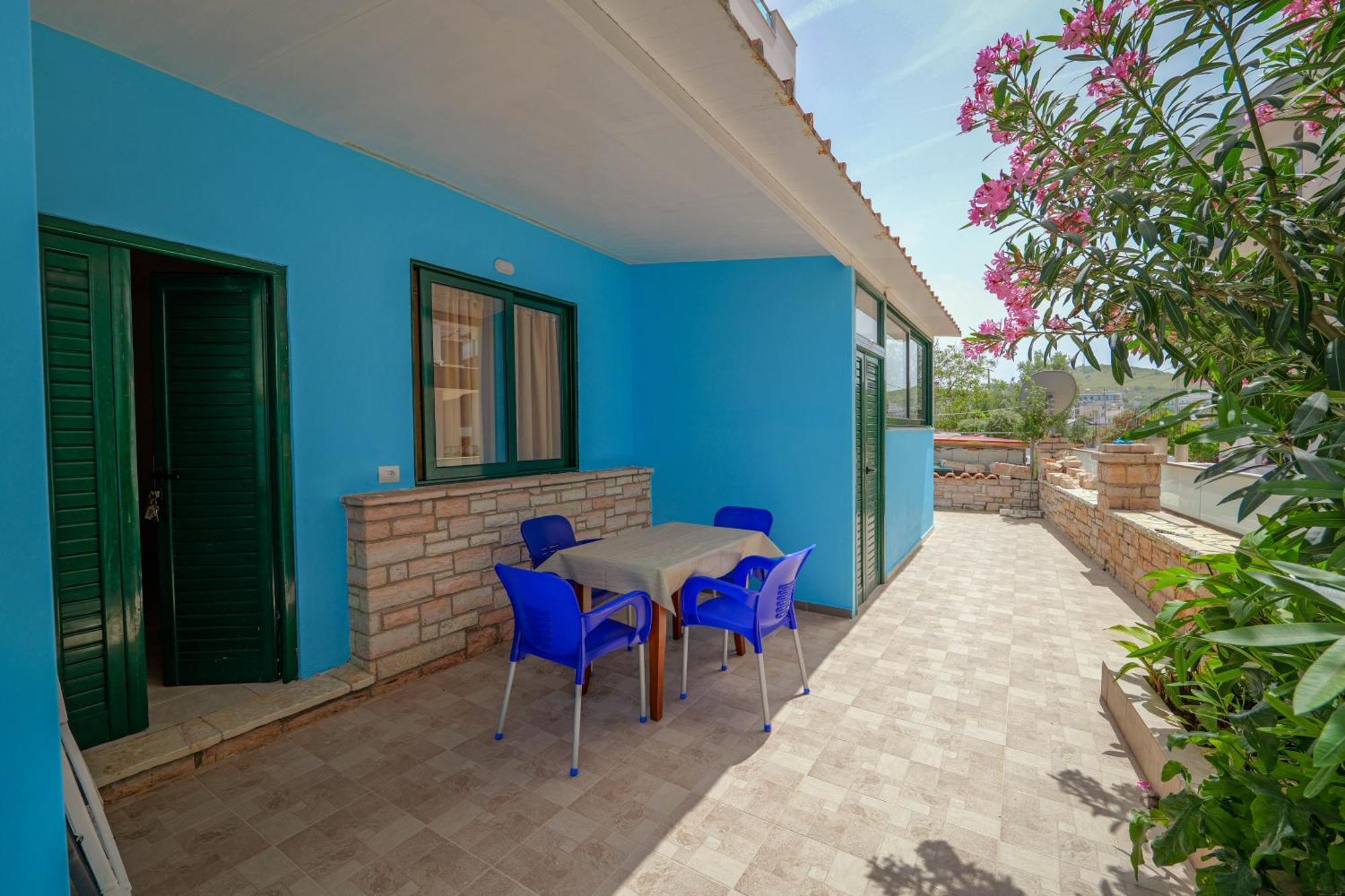 Xhovani Apartament