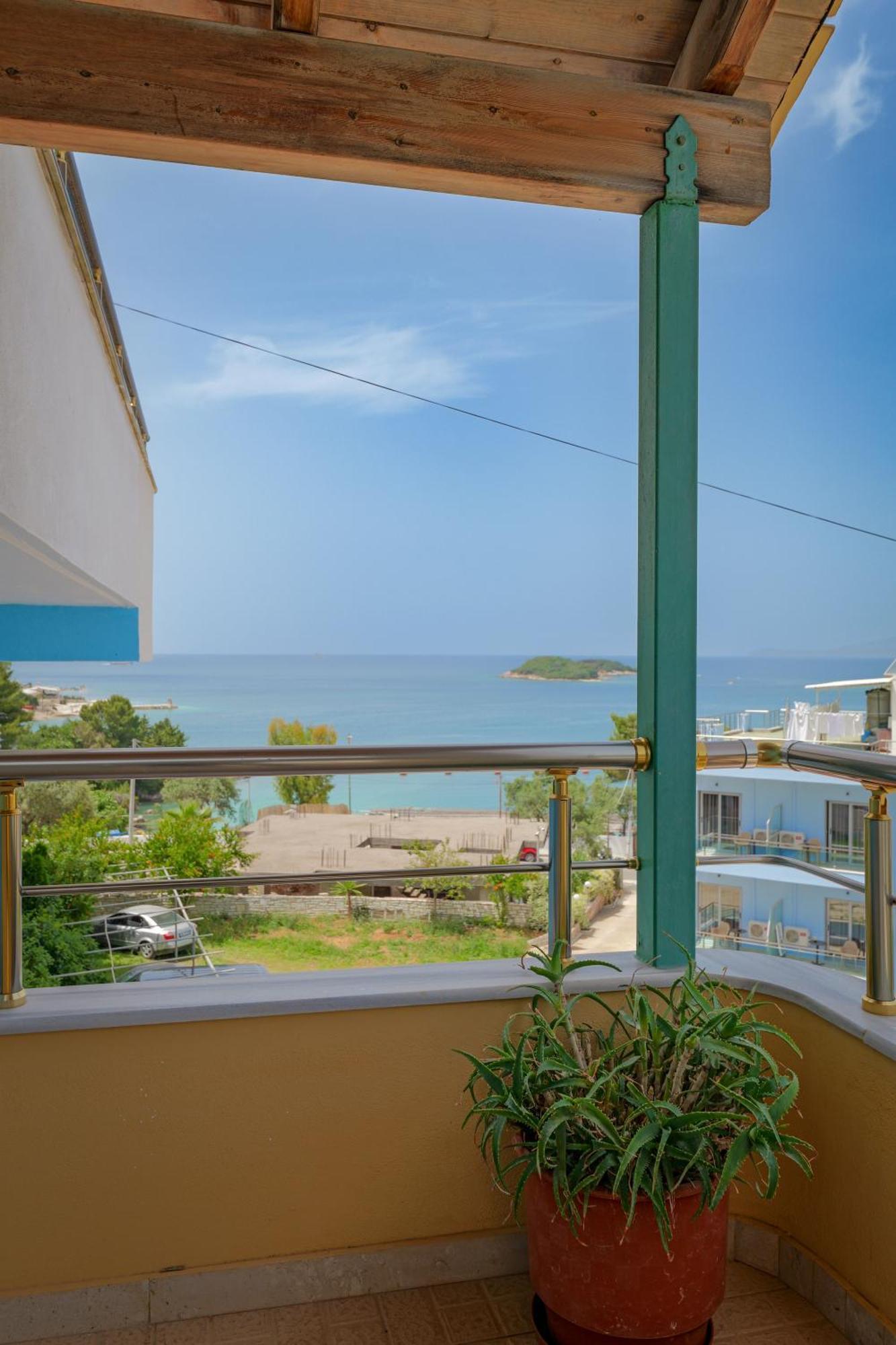 Apartament Xhovani